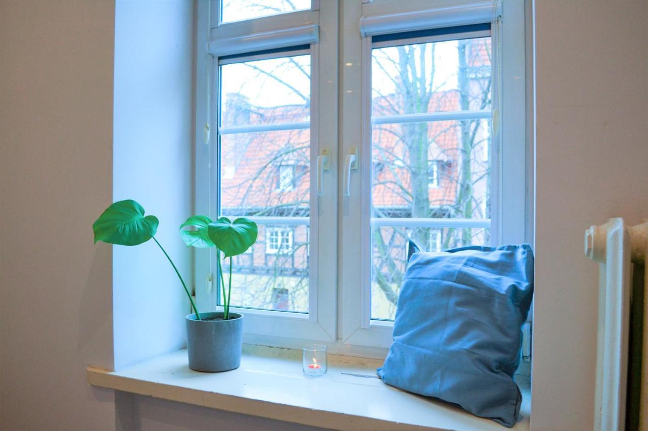 One-Room Apartment On Ogarna St In The Old Town Danzica Esterno foto